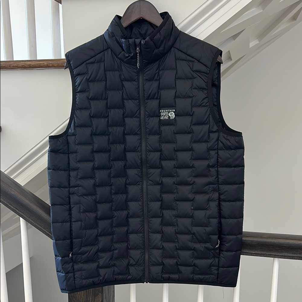 Mountain Hardwear Men's Summiter™ Down Black Puffer Vest
